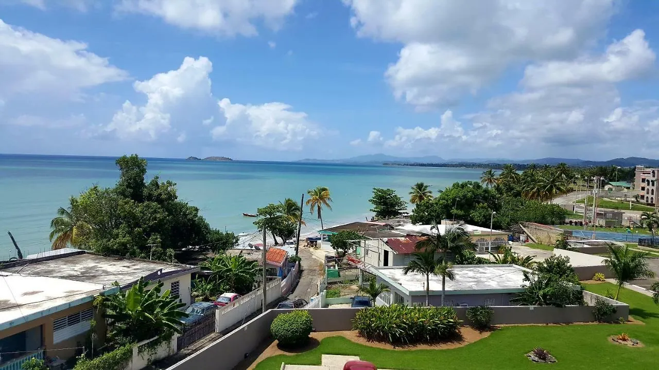 Fully Air-Conditioned Beach Front Penthouse Apartment Naguabo